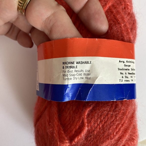 9 Vintage Lana Moro Flurri Yarn Skeins Brushed Acrylic 1oz 93yd Each Orange #224 - Picture 8 of 10